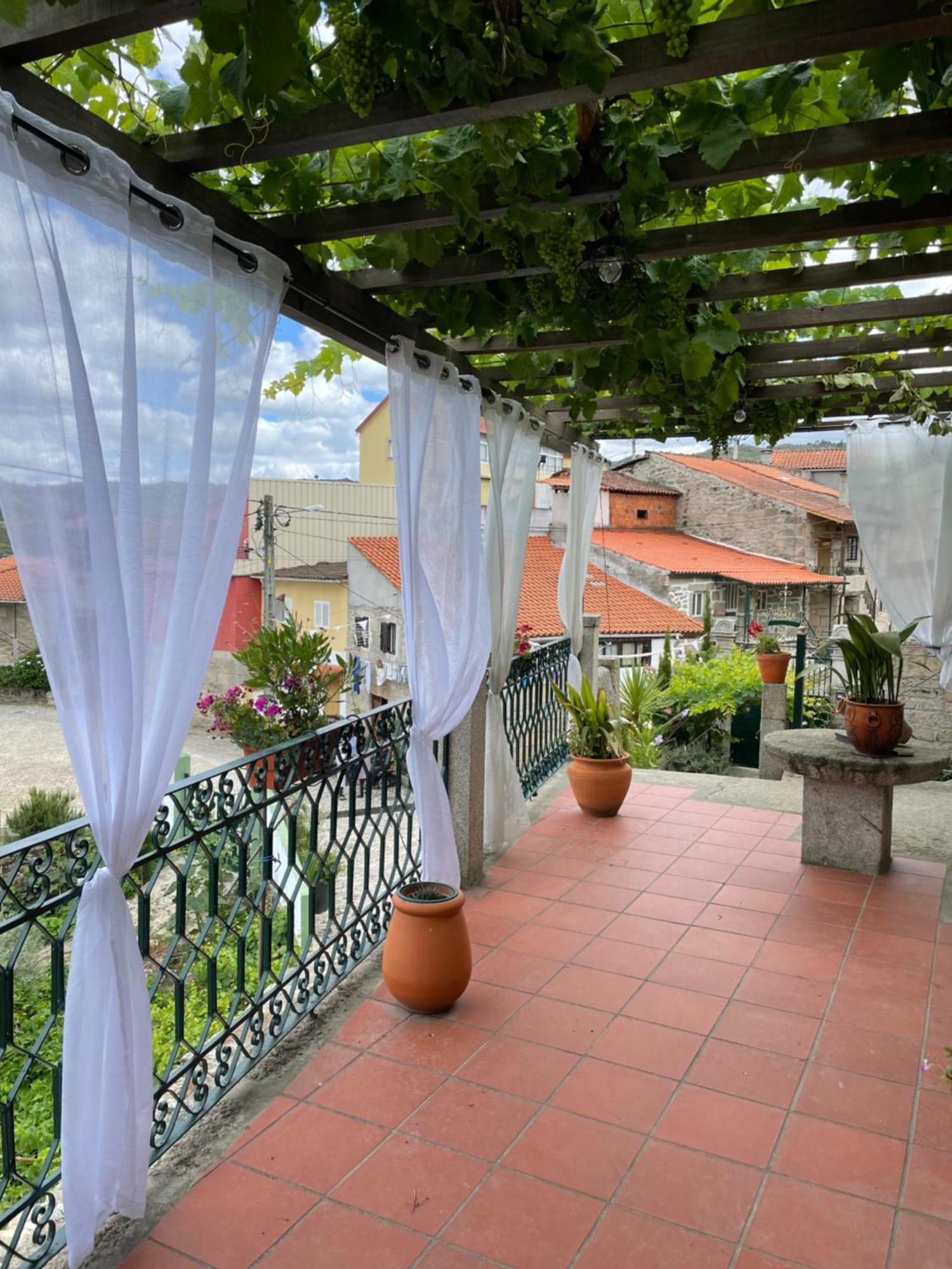 Bed and Breakfast Casa Major Pegarinhos Екстер'єр фото