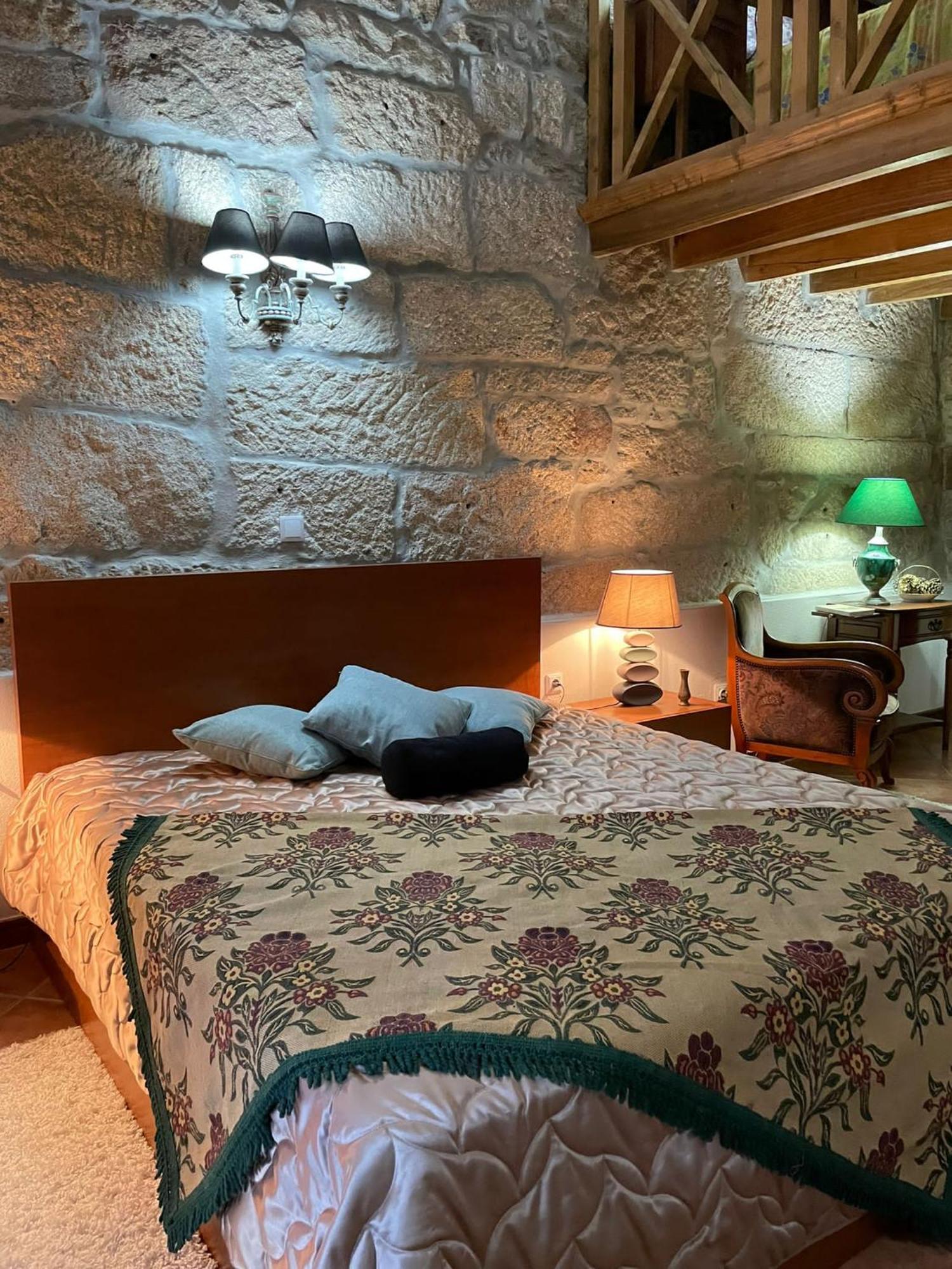 Bed and Breakfast Casa Major Pegarinhos Екстер'єр фото